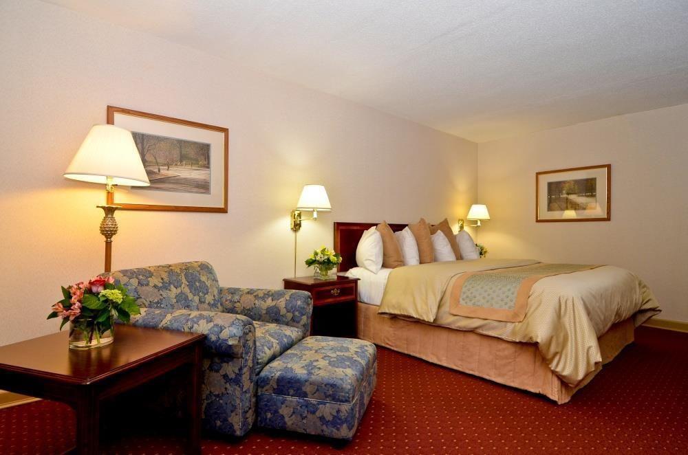 Best Western Plus Morristown Inn-Florham Park Стая снимка